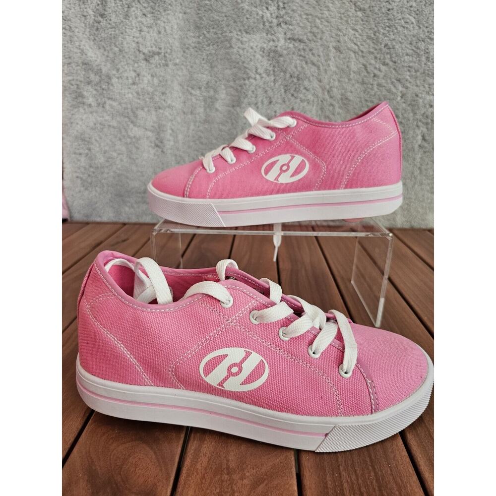 BRAND NEW Heelys Barbie Pink Skate Shoes‎ Sneakers - Size 6 Women